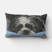 抱きしめシーズー（犬）子犬ピロー ランバークッション (裏面)