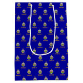 抱き枕とカンザス州旗 ミディアムペーパーバッグ (裏面)