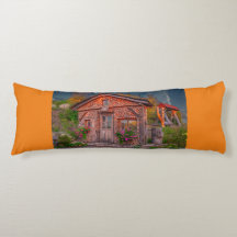 抱き枕の魔法のコテージ朝日