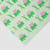 抱擁およびキスのシャムロックおよびハートのティッシュペーパー 薄葉紙 (詳細)