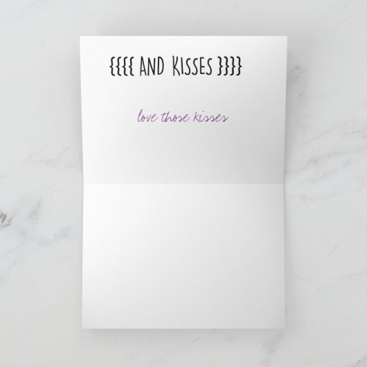 抱擁およびキスのタコのかわいいバレンタインの多く カード (内部)