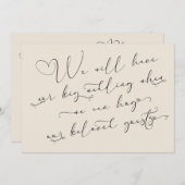 抱擁が許されるまで延期された結婚式のクリームカード 招待状 (正面/裏面)