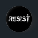 抵抗 缶バッジ<br><div class="desc">現在の政権に対する抵抗に加え、これらの抗議ボタンを白の上に書黒で貼る。あなたの声を聞くように要求しなさい。議員を呼び、平等の権利を求めて歩み寄り、進歩と希望ストップが勝ち取らないよう信じに努力しなさい。</div>