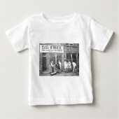 (押してあなたのスーツをもらう間)自由な演劇のゴルフ ベビーTシャツ (正面)