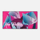 押し保て！やる気を起こさせる感動的抽象芸術 デスクマット (正面)