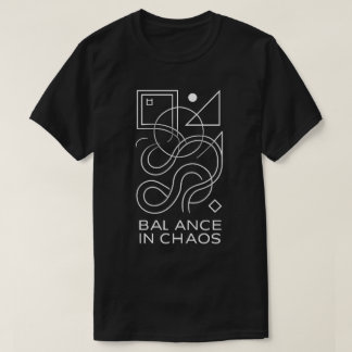抽象幾何学:カオスの中のバランス Tシャツ