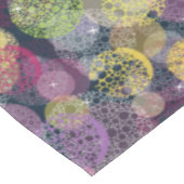 抽象的でかわいい水玉模様の円 テーブルクロス (アングル)