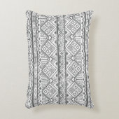 抽象的で幾何学的でアステカなパターン2 アクセントクッション (正面(垂直))