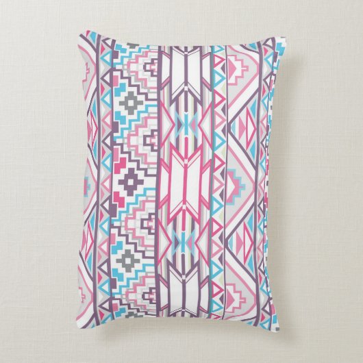 抽象的で幾何学的でアステカなパターン3 アクセントクッション (裏面(縦))