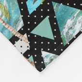 抽象的で幾何学的なやし及び波パターン フリースブランケット (角)