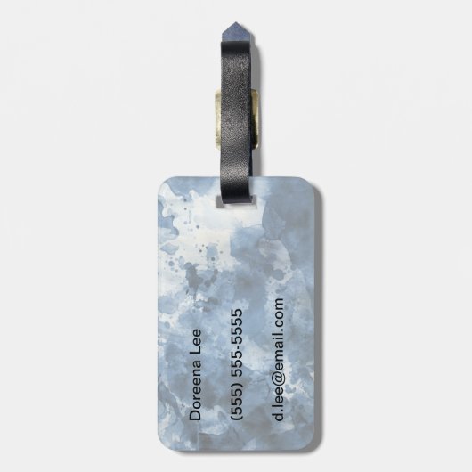 抽象的で青い水彩画の背景 ラゲッジタグ (裏面縦)