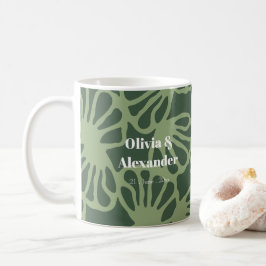 抽象的なサンゴの花柄のシームレスパターン　深緑 コーヒーマグカップ