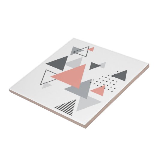 抽象的なスカンジナビアの幾何学的設計 タイル (側面)