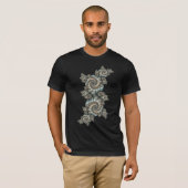 抽象的なベージュと淡青色のフラクタルアートスパイラル Tシャツ (正面フル)