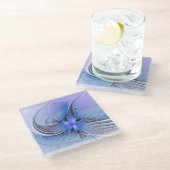 抽象的なモダンフラクタルアート ラベンダー ブルー ガラスコースター (アングル)