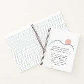 抽象的な山の太陽の高みを行く名言 ノートブック (内部)