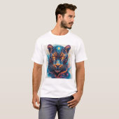 抽象的な炎の要素を取り入れたパンサーの肖像 Tシャツ (正面フル)