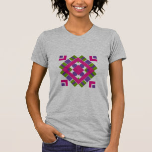 抽象的な紫色のマルチカラーダイヤモンド画像 Tシャツ