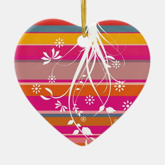 抽象的な花模様カット セラミックオーナメント (正面)
