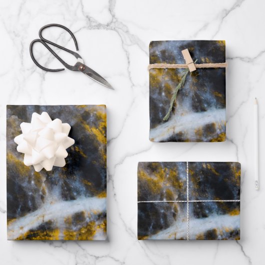 抽象的な金色と白色のラインが入った岩のテクスチャ ラッピングペーパーシート (正面)