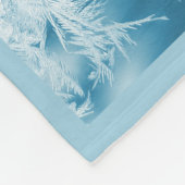 抽象的な青い羽と雪の結晶 フリースブランケット (角)