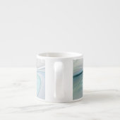 抽象的な青緑の蝶のファンタジーフラクタルアート エスプレッソカップ (裏面)