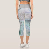 抽象的な青緑の蝶のファンタジーフラクタルアート カプリレギンス (裏面)