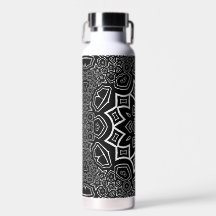 抽象的な黒と白のパターンの水筒