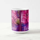 抽象芸術お洒落ピンクフラミンゴパーソナライズされた コーヒーマグカップ (中央)
