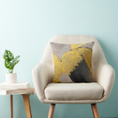 抽象芸術のモノクロカラー(金ゴールドのブラシストローク付き) クッション (椅子)