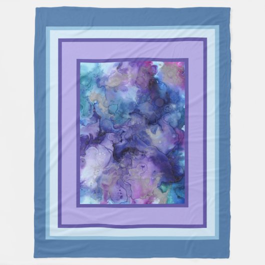 抽象芸術の水色がマーリーパープルとブルーウォーター フリースブランケット (正面)