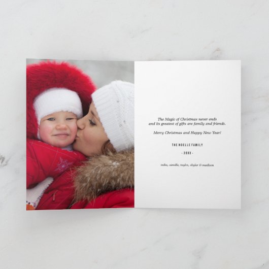 抽象芸術の渦巻の赤いクリスマスツリーの休日カード シーズンカード (内部)