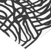 抽象芸術の白黒の線パターン ショートテーブルランナー (コーナー)