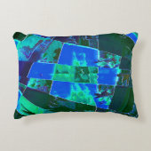 抽象芸術の緑の牧草地の部分と青い空、切り込み アクセントクッション (正面)