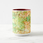 抽象芸術の葉を引っかき地面に、ベージュ マグカップ (中央)