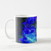 抽象芸術の青いケシ抽象芸術の花フローラ コーヒーマグカップ (左)