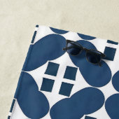 抽象芸術の青い幾何形状 ビーチタオル (インサイチュ)