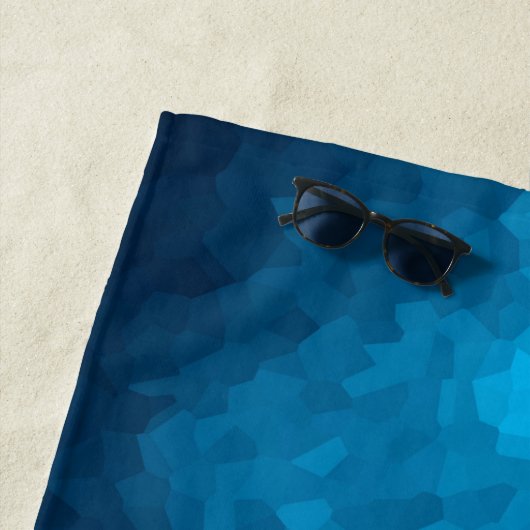 抽象芸術の青い背景 ビーチタオル (インサイチュ)