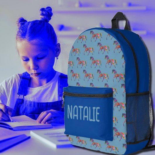 抽象芸術の馬のパターン – あなたの名前 プリントバックパック