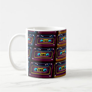 抽象芸術カセットテープネオン調バックグロ コーヒーマグカップ