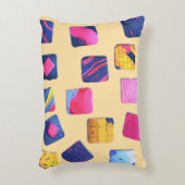 抽象芸術カラフルブロックパターン アクセントクッション (正面(垂直))