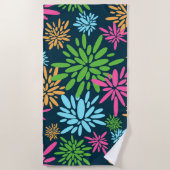 抽象芸術カラフル花火花ビーチタオル ビーチタオル (正面)