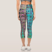 抽象芸術カレイドスコピックアクアレトロブーメランウェーブズ カプリレギンス (裏面)