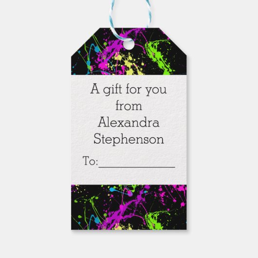抽象芸術クールレトロレインボー絵を描（ばちゃばちゃ）跳ねるブラック ギフトタグ (裏面)