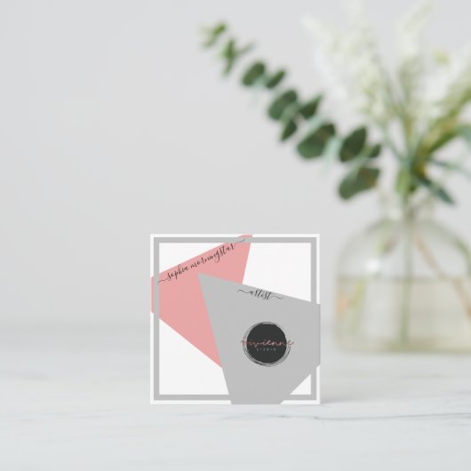 抽象芸術ソーシャルメディア幾何学模様ピンクとグレー スクエア名刺 (スタンド正面)