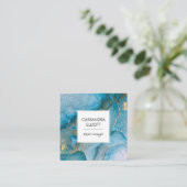 抽象芸術ティール（緑がかった色）ブルー&金ゴールドアルコールインクリキッドアート スクエア名刺 (スタンド正面)