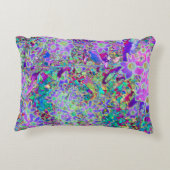 抽象芸術トリップ(幻覚体験)のようなピンクと紫の花 アクセントクッション (裏面)