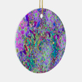 抽象芸術トリップ（幻覚体験）のようなピンクと紫の花 セラミックオーナメント (右)