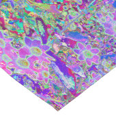 抽象芸術トリップ（幻覚体験）のようなピンクと紫の花 ロングテーブルランナー (コーナー)