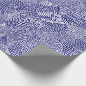 抽象芸術パッチワークの地図 – 白オン深いネイビーブルー ラッピングペーパー (角)